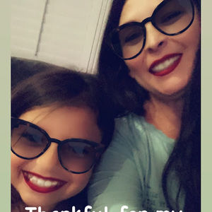 Meet your Posher, Teresa